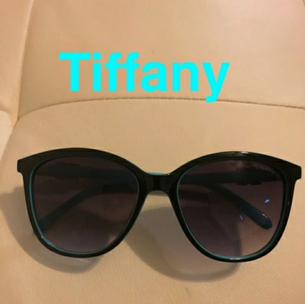 Gucci glasses